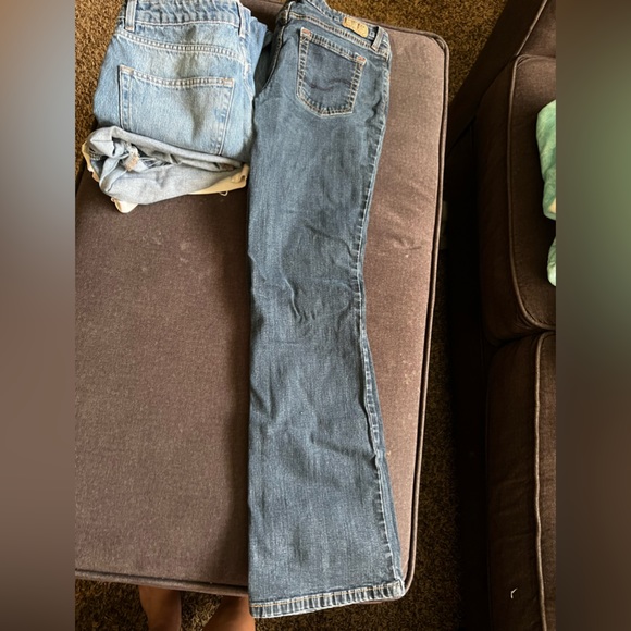 Levi’s boot cut jeans - Picture 2 of 3